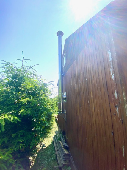 +++ NA PREDAJ CHATA S KRÁSNYM POZEMKOM A VÝHĽADMI V KARPATOCH+++