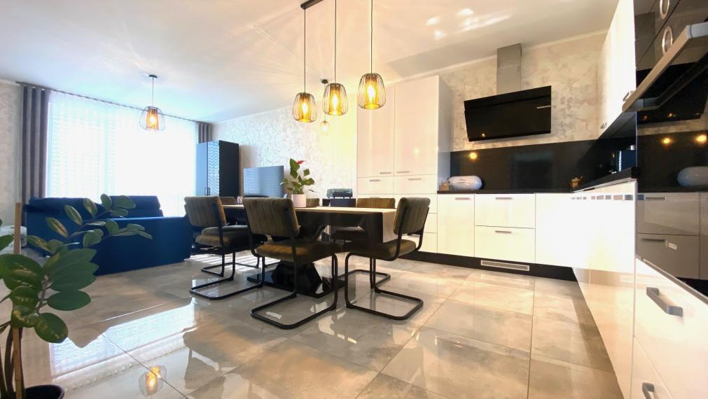 +++ NADČASOVÁ NOVOSTAVBA RODINNÉHO DOMU S GARÁŽOU NA PREDAJ V SEREDI+++