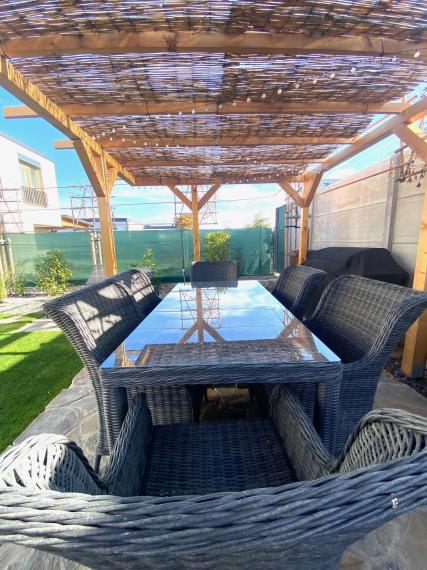 +++ NADČASOVÁ NOVOSTAVBA RODINNÉHO DOMU S GARÁŽOU NA PREDAJ V SEREDI+++