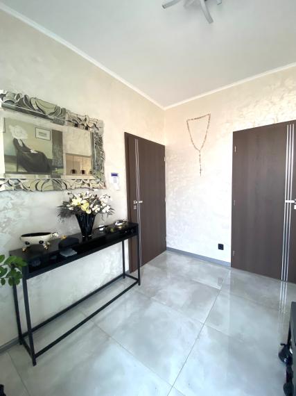 +++ NADČASOVÁ NOVOSTAVBA RODINNÉHO DOMU S GARÁŽOU NA PREDAJ V SEREDI+++