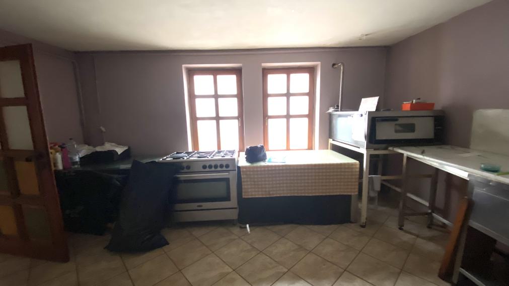 +++ JEDINEČNÁ PONUKA MEŠTIACKEHO DOMU V HISTORICKOM CENTRE TRNAVY NA PREDAJ+++