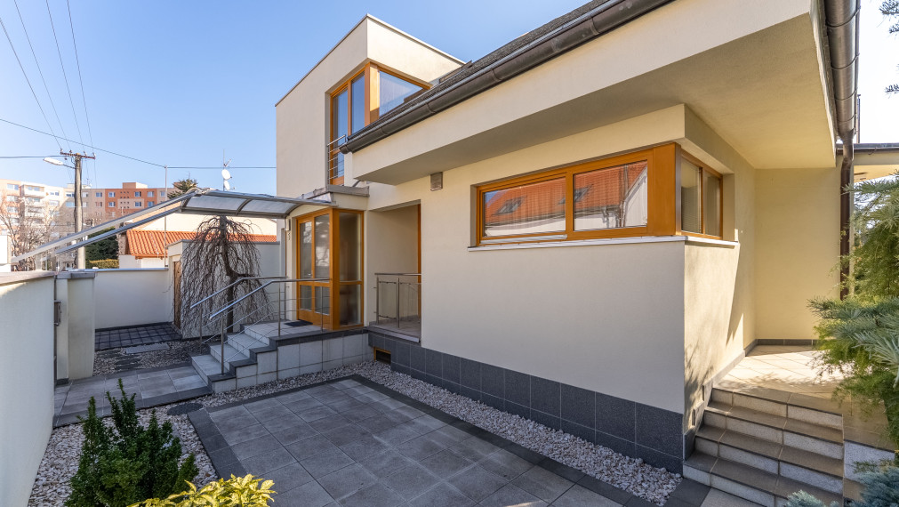 +++REZERVOVANÉ+++ EXKLUZÍVNY RODINNÝ DOM V SAMOTNOM SRDCI TRANVSKÉHO SPIEGELSAALU+++