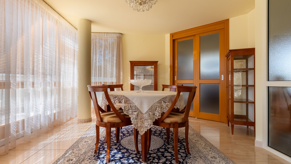 +++REZERVOVANÉ+++ EXKLUZÍVNY RODINNÝ DOM V SAMOTNOM SRDCI TRANVSKÉHO SPIEGELSAALU+++