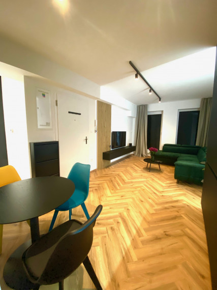 +++ NA PREDAJ DIZAJNOVÝ 2 IZBOVÝ BYT V NOVOSTAVBE V HISTORICKOM CENTRE TRNAVY+++