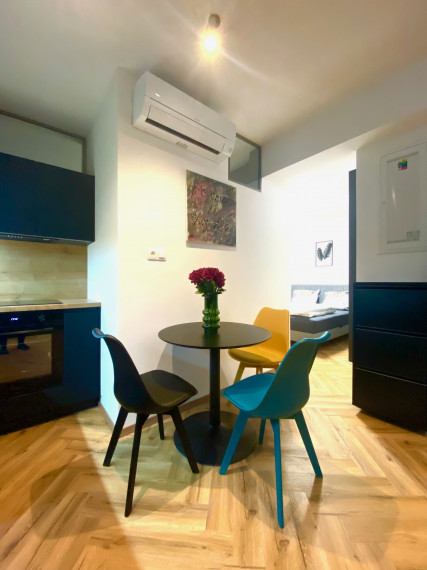 +++ NA PREDAJ DIZAJNOVÝ 2 IZBOVÝ BYT V NOVOSTAVBE V HISTORICKOM CENTRE TRNAVY+++