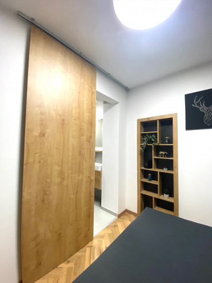 +++ NA PREDAJ DIZAJNOVÝ 2 IZBOVÝ BYT V NOVOSTAVBE V HISTORICKOM CENTRE TRNAVY+++