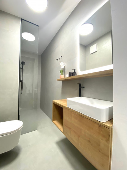 +++ NA PREDAJ DIZAJNOVÝ 2 IZBOVÝ BYT V NOVOSTAVBE V HISTORICKOM CENTRE TRNAVY+++