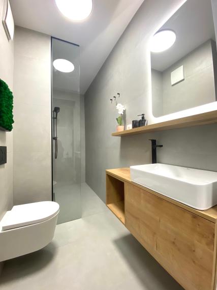 +++ NA PREDAJ DIZAJNOVÝ 2 IZBOVÝ BYT V NOVOSTAVBE V HISTORICKOM CENTRE TRNAVY+++