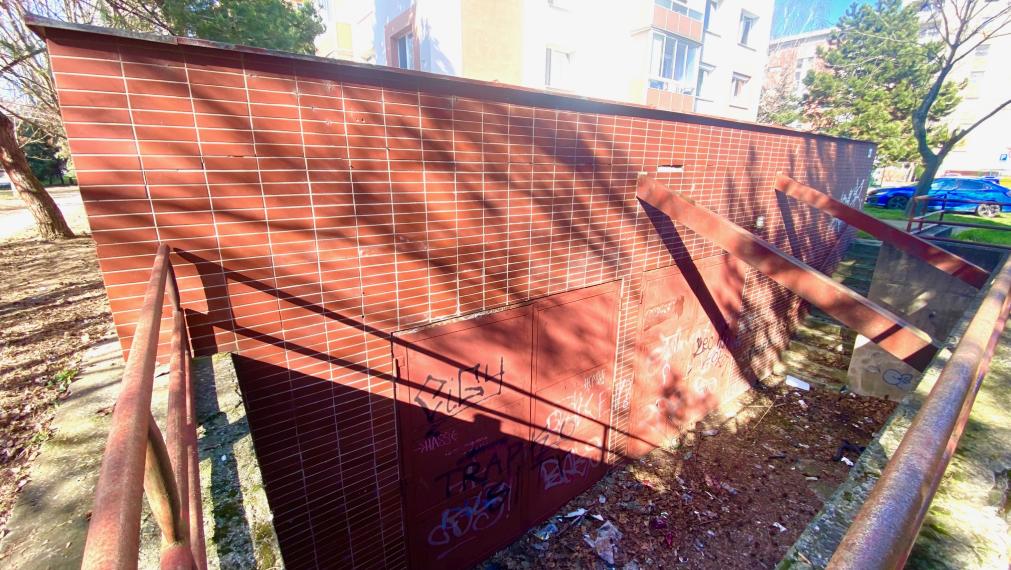 +++ NEBYTOVÁ BUDOVA NA PREDAJ NA KONIAREKOVEJ ULICI V TRNAVE +++