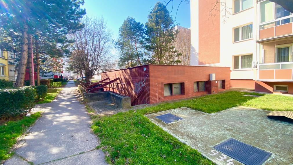 +++ NEBYTOVÁ BUDOVA NA PREDAJ NA KONIAREKOVEJ ULICI V TRNAVE +++