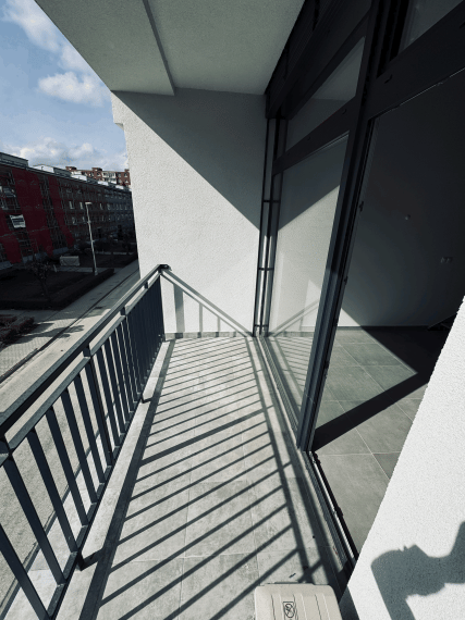 +++ EXKLUZÍVNA PONUKA 1,5  IZBOVÉHO BYTU V NOVOSTAVBE S VLASTNÝM PARKINGOM+++