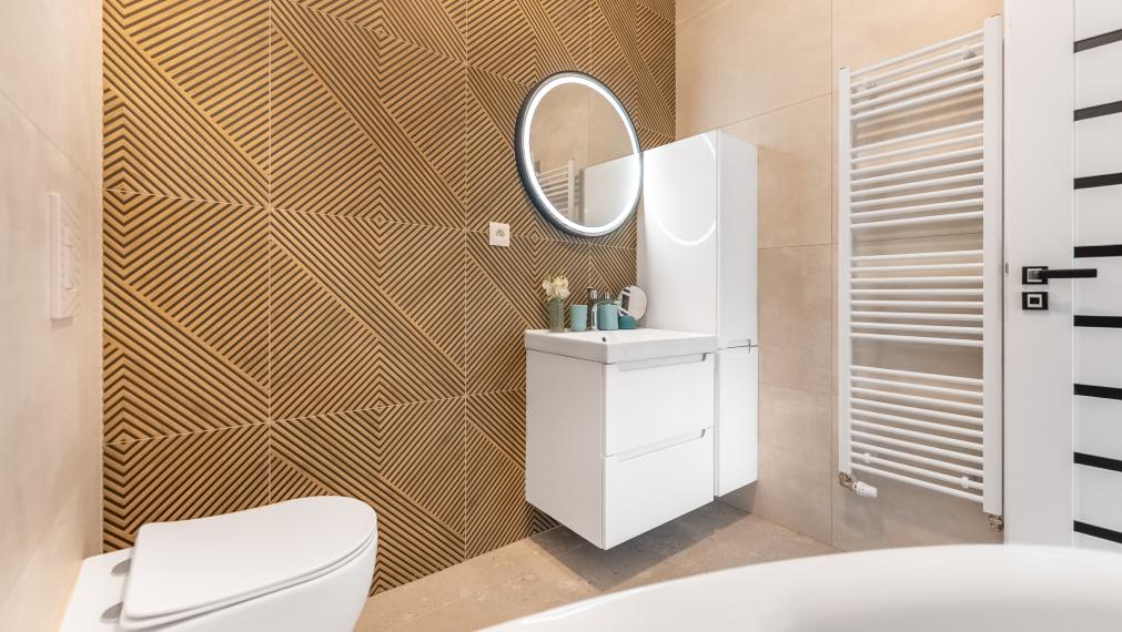 +++ NÁDHERNÝ RODINNÝ DOM S GARÁŽOU VO VEĽKÝCH KOSTOLANOCH NA PREDAJ+++