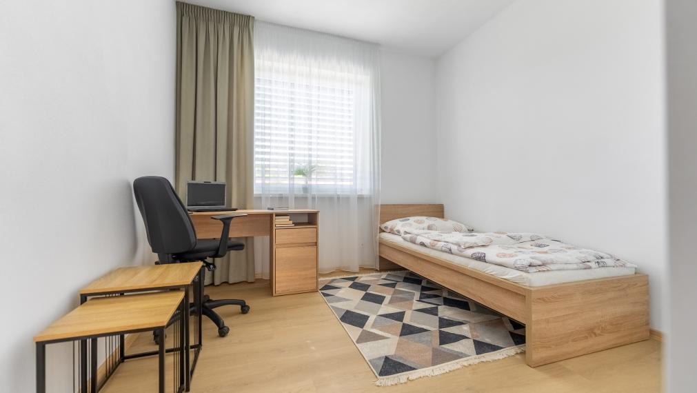 +++ NÁDHERNÝ RODINNÝ DOM S GARÁŽOU VO VEĽKÝCH KOSTOLANOCH NA PREDAJ+++