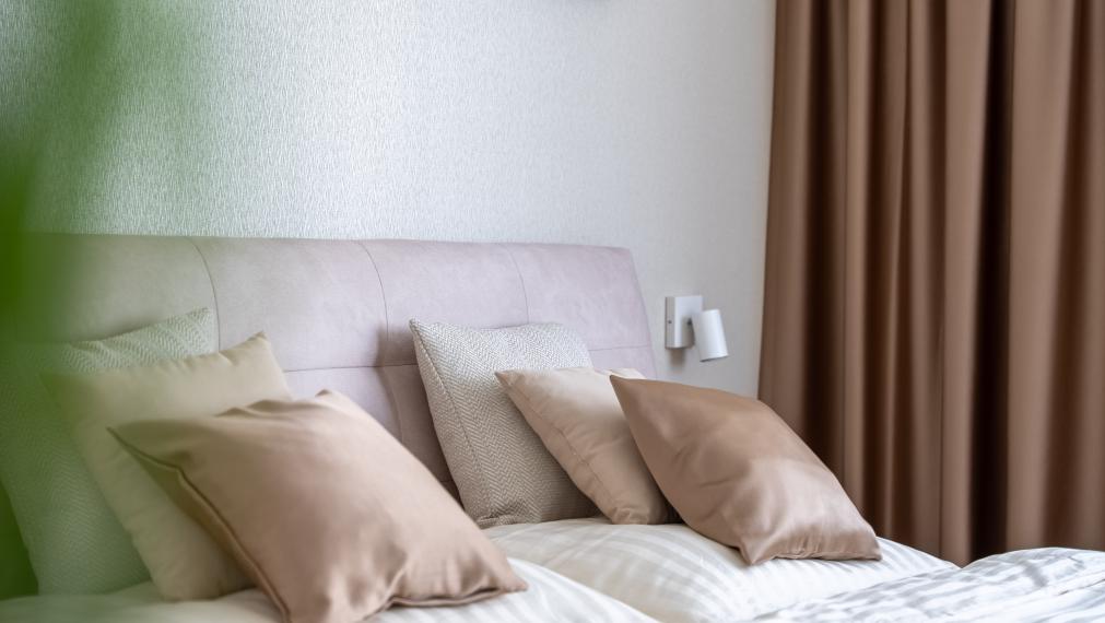 +++ NÁDHERNÝ RODINNÝ DOM S GARÁŽOU VO VEĽKÝCH KOSTOLANOCH NA PREDAJ+++