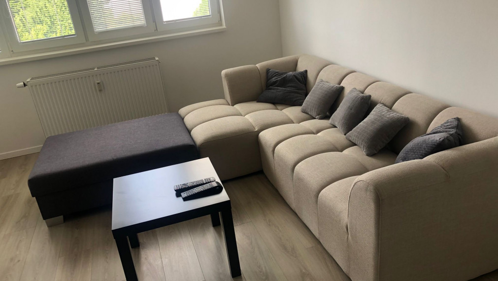 PRENÁJOM 2 IZBOVÉHO BYTU V NOVOSTEVBE V ARBORII ZA 700,- VRÁTANE PARKINGU