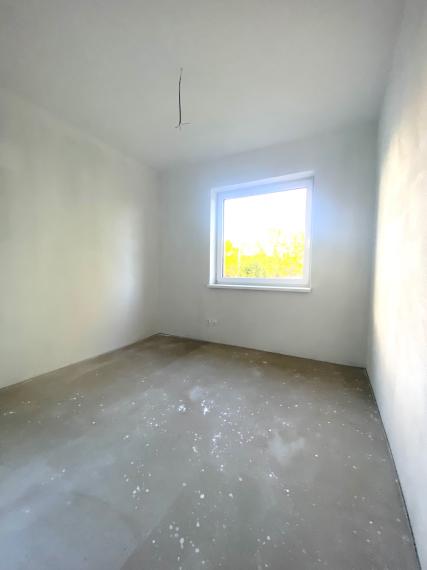 +++NA PREDAJ  NOVOSTAVBA RODINNÉHO DOMU S GARÁŽOU ZA CENU BYTU +++