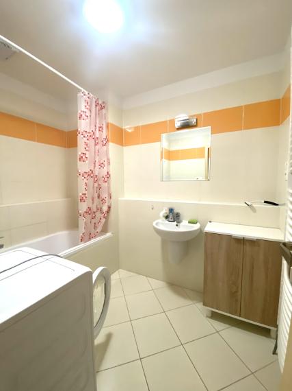 +++ AKTUÁLNE VOĽNÝ 2 IZBOVÝ BYT V NOVOSTAVBE S TERASOU A PARKINGOM V TRNAVE+++