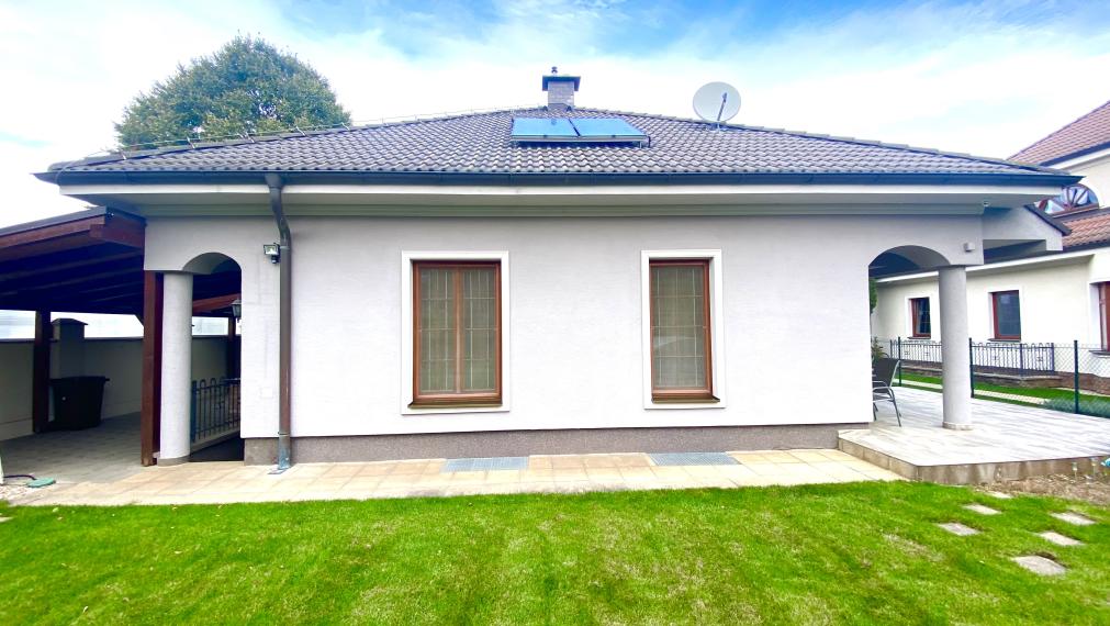 +++ REZERVOVANÉ+++ RODINNÝ DOM NA KRÁSNOM POZEMKU V ŠPIČKOVEJ TRNAVSKEJ MESTSKEJ ČASTI +++