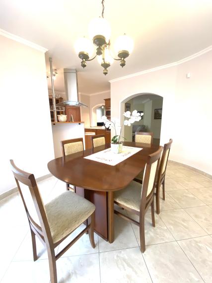 +++ REZERVOVANÉ+++ RODINNÝ DOM NA KRÁSNOM POZEMKU V ŠPIČKOVEJ TRNAVSKEJ MESTSKEJ ČASTI +++