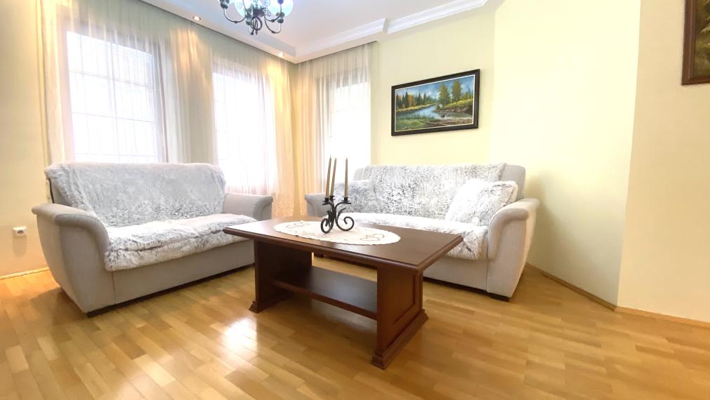 +++ REZERVOVANÉ+++ RODINNÝ DOM NA KRÁSNOM POZEMKU V ŠPIČKOVEJ TRNAVSKEJ MESTSKEJ ČASTI +++