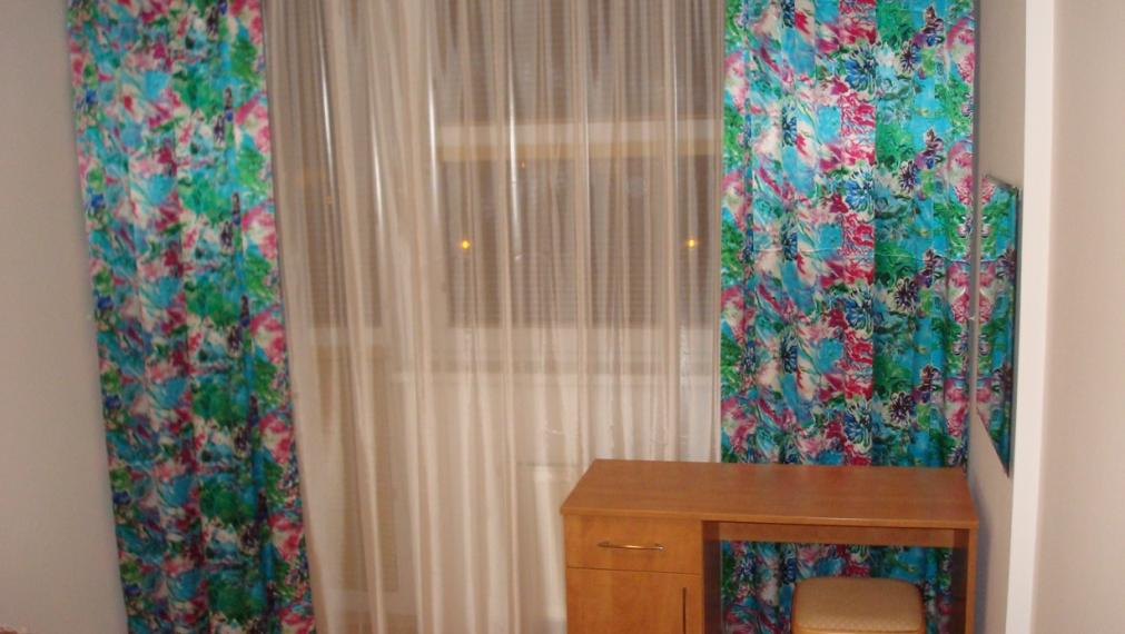 +++ 100% AKTUÁLNE 2 IZBOVÝ BYT S DVOMI PARKINGAMI NA PRENÁJOM ZA 700,- EURO+++