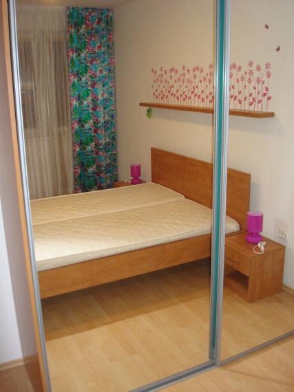 +++ 100% AKTUÁLNE 2 IZBOVÝ BYT S DVOMI PARKINGAMI NA PRENÁJOM ZA 700,- EURO+++