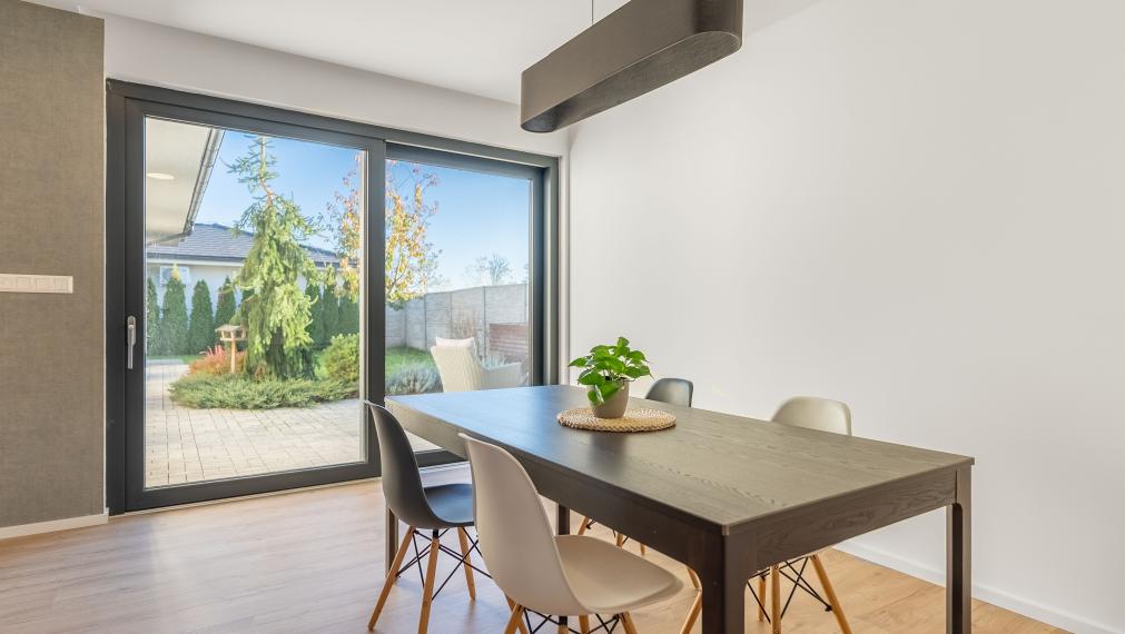 +++ NA PREDAJ KRÁSNA NOVOSTAVBA RODINNÉHO DOMU LEN KÚSOK OD TRNAVY+++