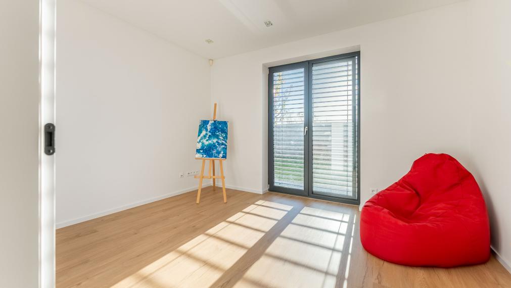 +++ NA PREDAJ KRÁSNA NOVOSTAVBA RODINNÉHO DOMU LEN KÚSOK OD TRNAVY+++