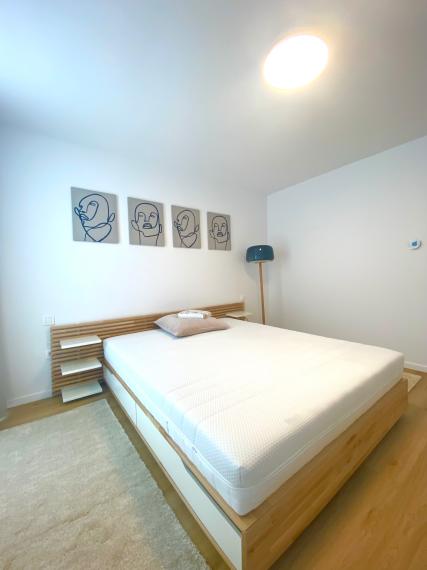 KRÁSNA NOVOSTYVBA 2 IZBOVÉHO BYTU V HISTORICKOM CENTRE MESTA NA PRENÁJOM