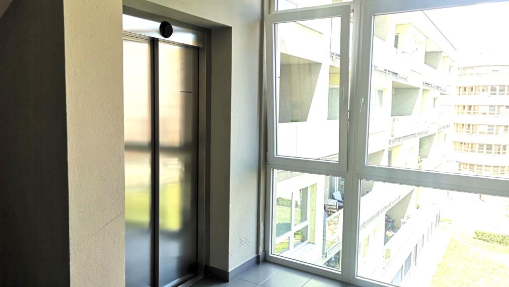 PRENÁJOM 1 IZBOVÉHO BYTU V NOVOSTAVBE V TRNAVE NA STAROHÁJSKEJ ULICI