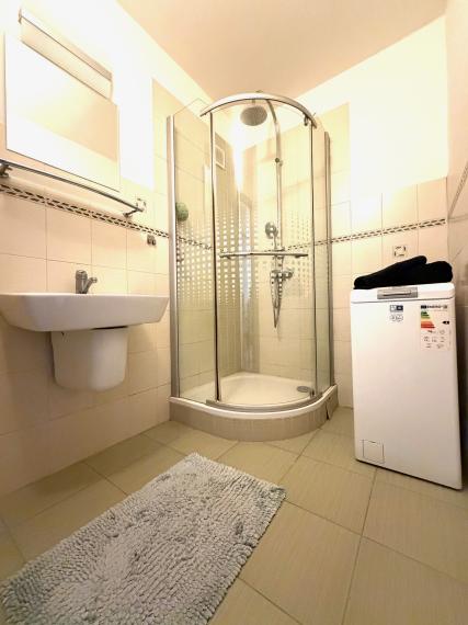 +++ VÝBORNÁ PONUKA 3 IZBOVÉHO BYTU NA PREDAJ PO REKONŠTRUKCII ZA ROZUMNÚ CENU+++