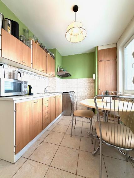 +++ VÝBORNÁ PONUKA 3 IZBOVÉHO BYTU NA PREDAJ PO REKONŠTRUKCII ZA ROZUMNÚ CENU+++