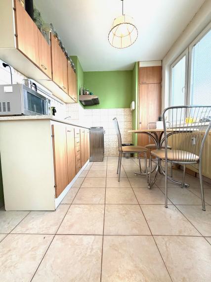 +++ VÝBORNÁ PONUKA 3 IZBOVÉHO BYTU NA PREDAJ PO REKONŠTRUKCII ZA ROZUMNÚ CENU+++