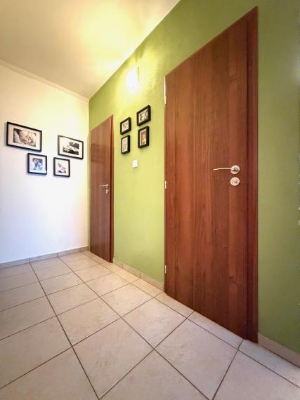 +++ VÝBORNÁ PONUKA 3 IZBOVÉHO BYTU NA PREDAJ PO REKONŠTRUKCII ZA ROZUMNÚ CENU+++