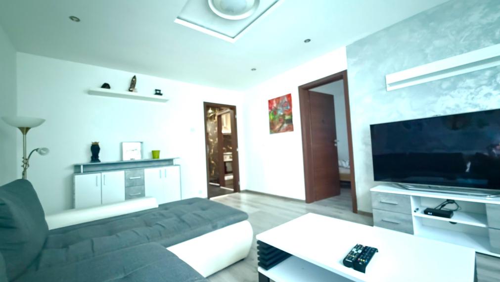 +++ ZREKONŠTRUOVANÝ 3 IZBOVÝ BYT V TRNAVE NA PREDNÁDRAŽI ZA 174.700,-+++