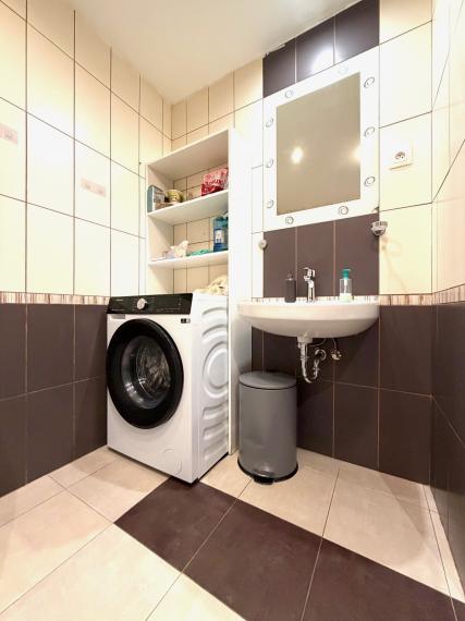 +++ ZREKONŠTRUOVANÝ 3 IZBOVÝ BYT V TRNAVE NA PREDNÁDRAŽI ZA 174.700,-+++