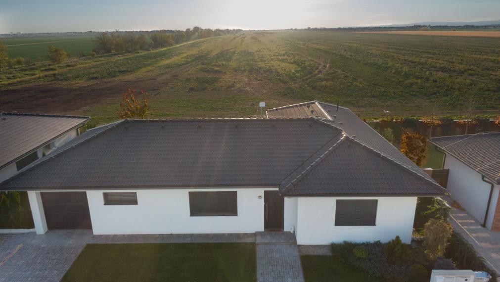 +++ NA PREDAJ KRÁSNA NOVOSTAVBA RODINNÉHO DOMU LEN KÚSOK OD TRNAVY+++