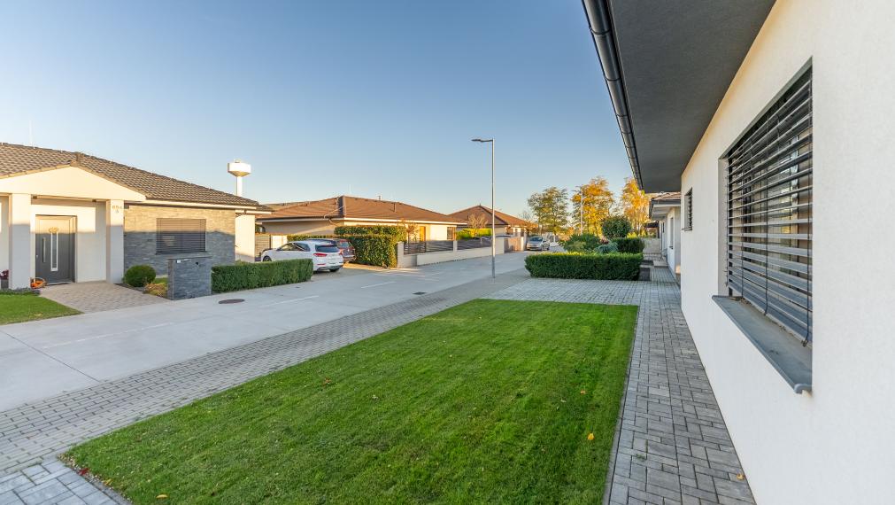 +++ NA PREDAJ KRÁSNA NOVOSTAVBA RODINNÉHO DOMU LEN KÚSOK OD TRNAVY+++