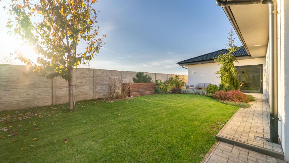 +++ NA PREDAJ KRÁSNA NOVOSTAVBA RODINNÉHO DOMU LEN KÚSOK OD TRNAVY+++