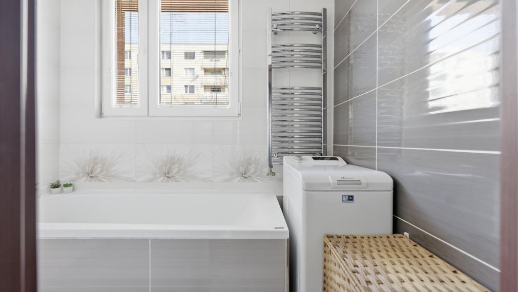 +++ KRÁSNY 3 IZBOVÝ BYT PO KOMPLETNEJ REKONŠTRUKCII NA BEETHOVENOVEJ ULICI V TRNAVE NA PREDAJ+++