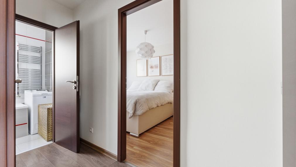 +++ KRÁSNY 3 IZBOVÝ BYT PO KOMPLETNEJ REKONŠTRUKCII NA BEETHOVENOVEJ ULICI V TRNAVE NA PREDAJ+++