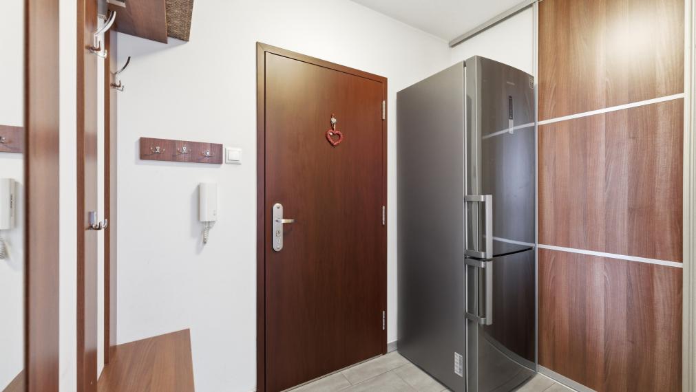 +++ KRÁSNY 3 IZBOVÝ BYT PO KOMPLETNEJ REKONŠTRUKCII NA BEETHOVENOVEJ ULICI V TRNAVE NA PREDAJ+++