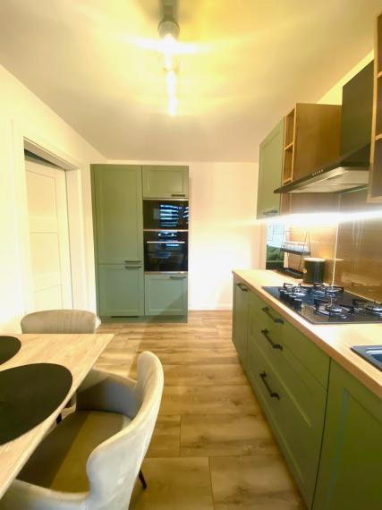 +++ PRENÁJOM EXKLUZÍVNEHO 3  IZBOVÉHO BYTU V CENTRE TRNAVY ZA 900,-EURO KOMPLET+++