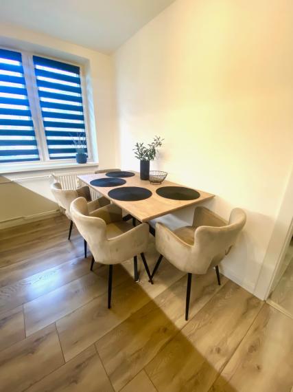 +++ PRENÁJOM EXKLUZÍVNEHO 3  IZBOVÉHO BYTU V CENTRE TRNAVY ZA 900,-EURO KOMPLET+++