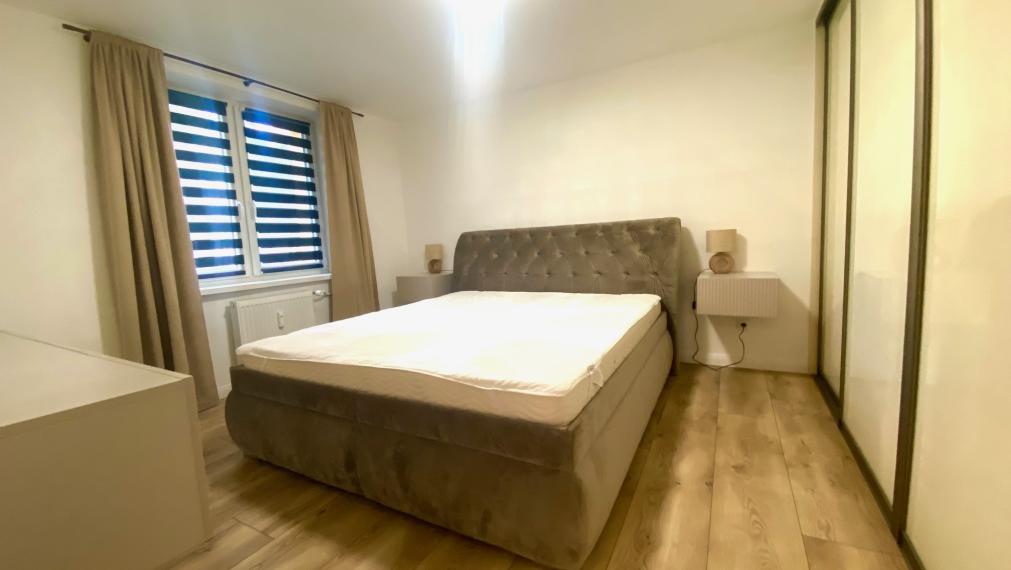 +++ PRENÁJOM EXKLUZÍVNEHO 3  IZBOVÉHO BYTU V CENTRE TRNAVY ZA 900,-EURO KOMPLET+++