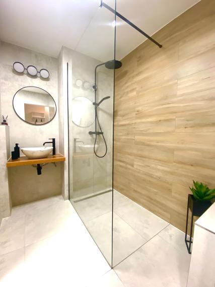 +++ PRENÁJOM EXKLUZÍVNEHO 3  IZBOVÉHO BYTU V CENTRE TRNAVY ZA 900,-EURO KOMPLET+++