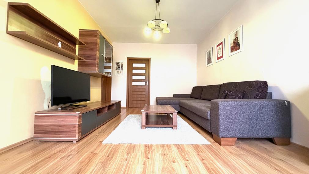 +++ NA PREDAJ ZREKONŠTRUOVANÝ 3,5 IZBOVÝ BYT NA GOLIANOVEJ ULICI V NITRE – KLOKOČINA+++