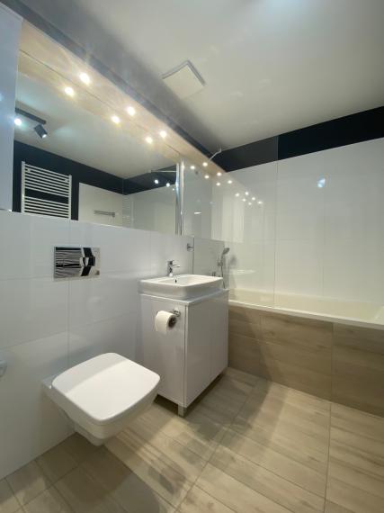 +++ IHNED’ VOĽNÝ K NASŤAHOVANIU 2 IZBOVÝ BYT S PARKINGOM V ARBORII ZA 800,- +++