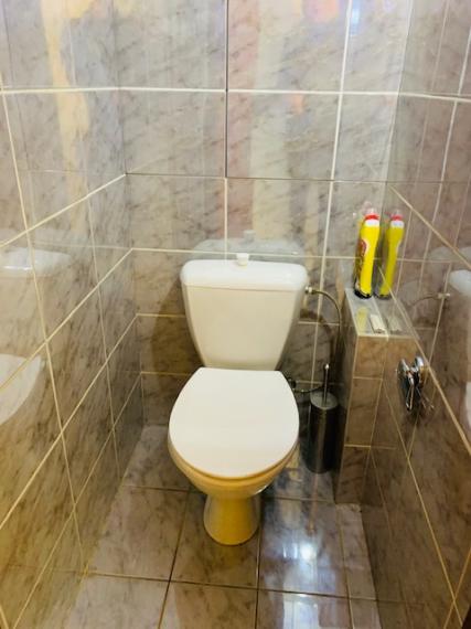 +++ NOVINKA +++ VEĽKOMETRÁŽNY 3 IZBOVÝ BYT V CENTRE SEREDE NA PREDAJ +++