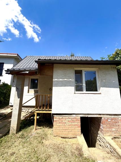 +++ ŠIKOVNÝ RODINNÝ DOMČEK V SUCHEJ NAD PARNOU S KRÁSNYM POZEMKOM ZA SUPER CENU 189.900,- EURO+++